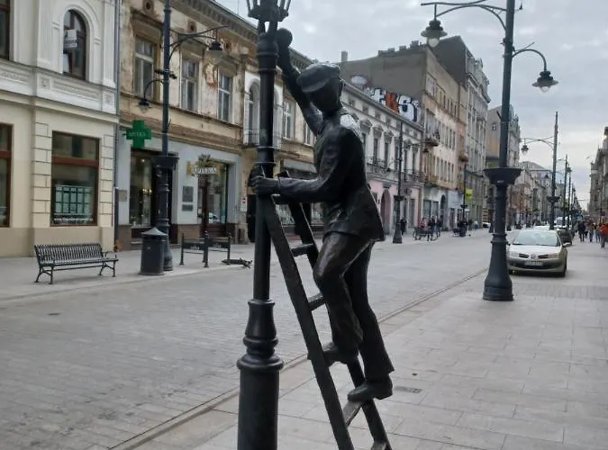 Piotrkowska 37 * Łódź